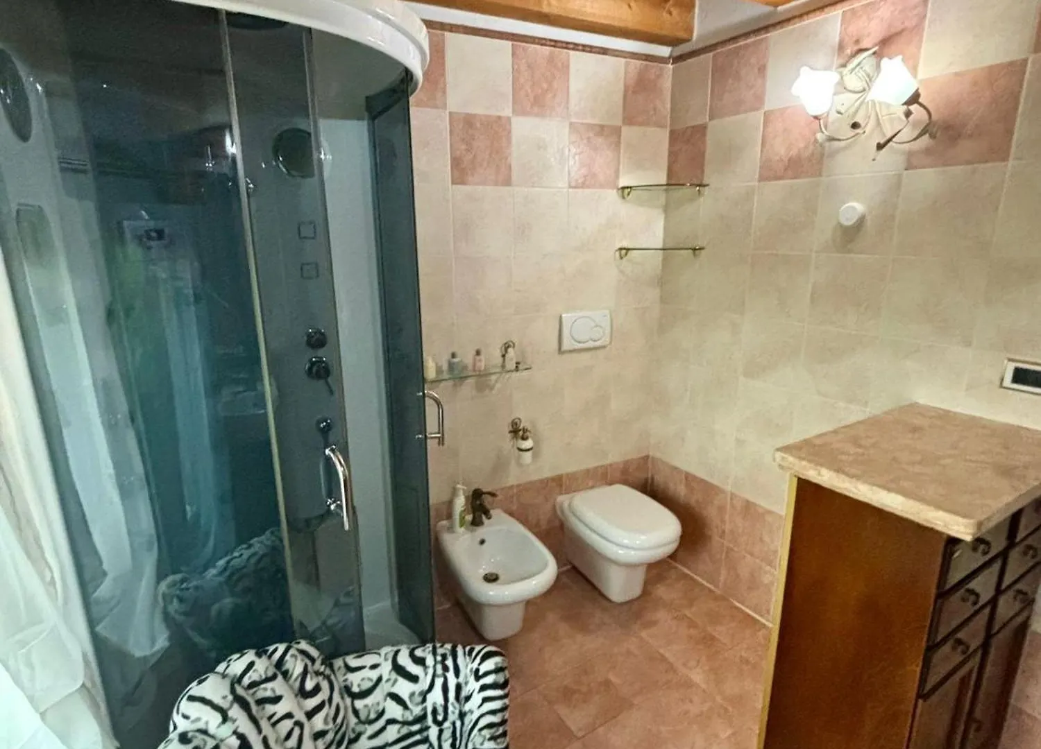 شقة Borgo Fior Di Vite باسترينغو